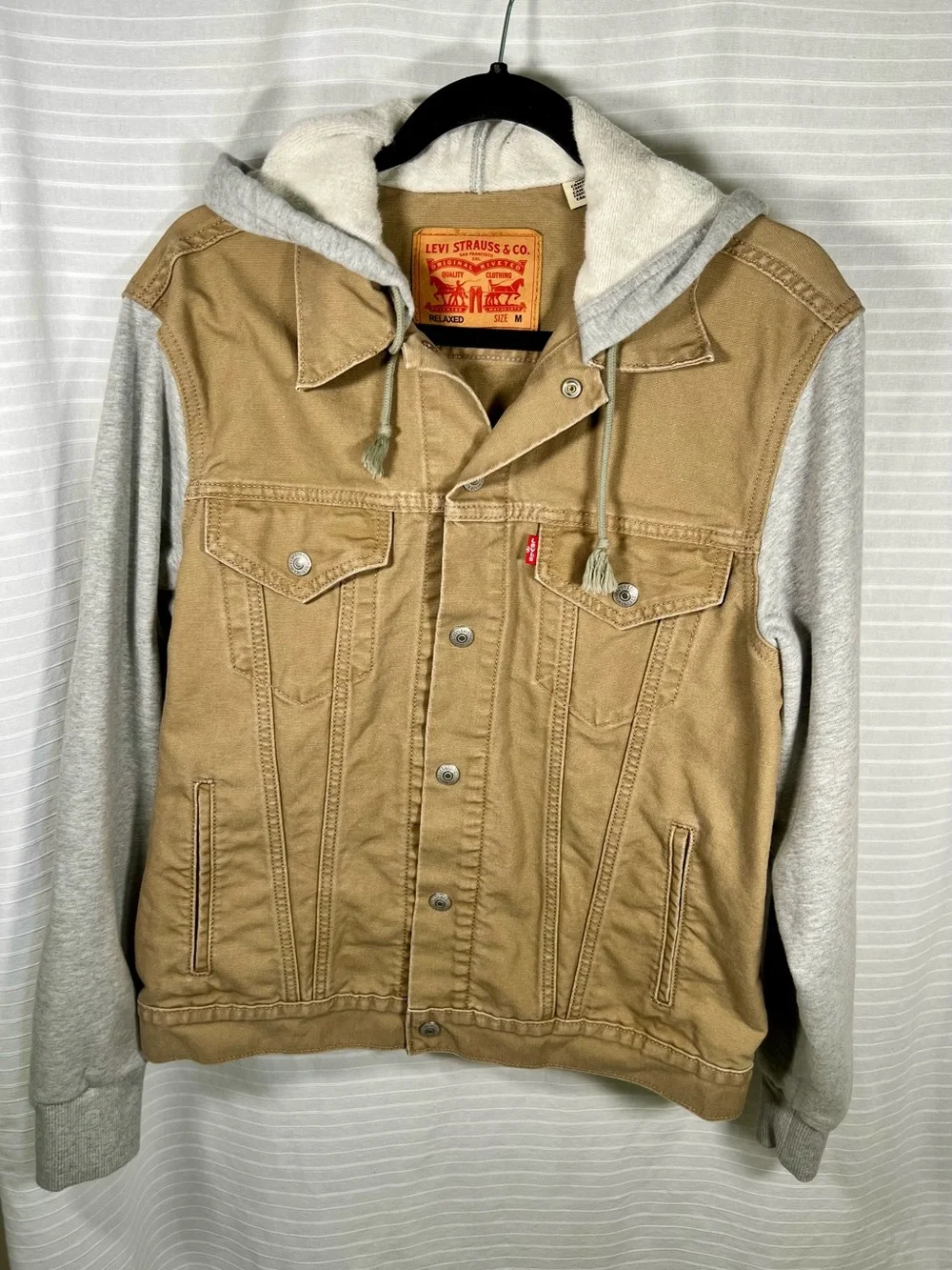 Levi's Tan hybrid hoodie Trucker Jacket with Gray Hooded Sleeves tigers eye